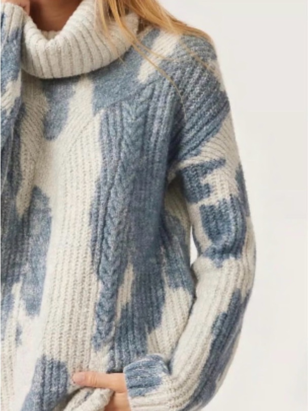 Anthropologie Spotted Turtleneck Sweater, blue and cream, small